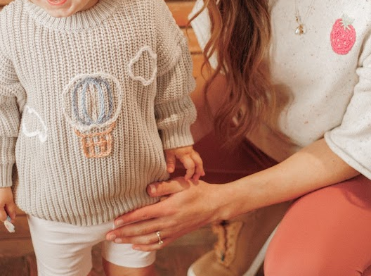 Chunky Knit Sweater in Grey Balloon